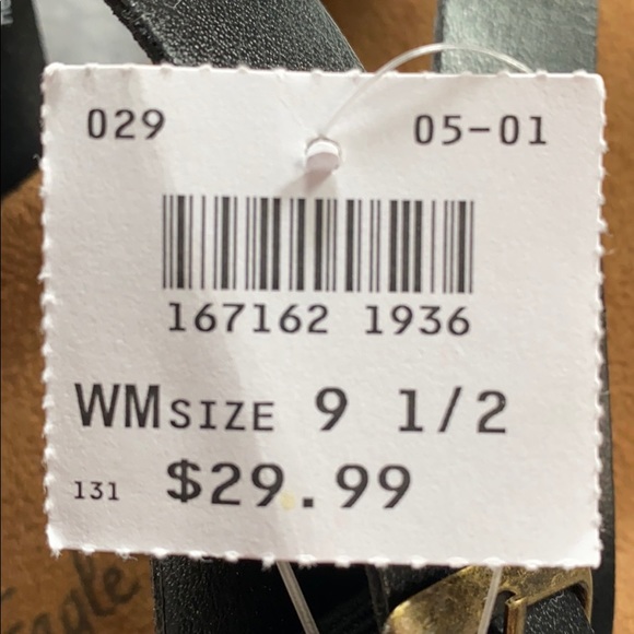 AE sandals - Picture 5 of 5